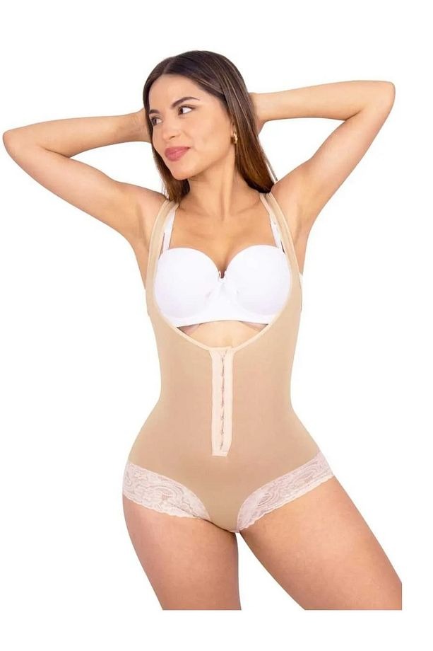 FlexiShape™ Çıtçıtlı Agraflı Korse – Dantelli, Ayarlanabilir ve Günlük Toparlayıcı Tasarım