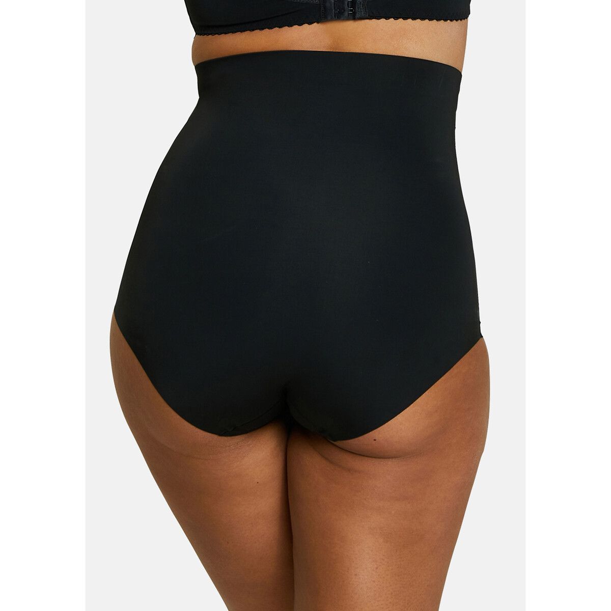SlimFlex™ Karın ve Basen Toparlayıcı Korse – Esnek, Nefes Alabilir, Günlük Kullanıma Uygun