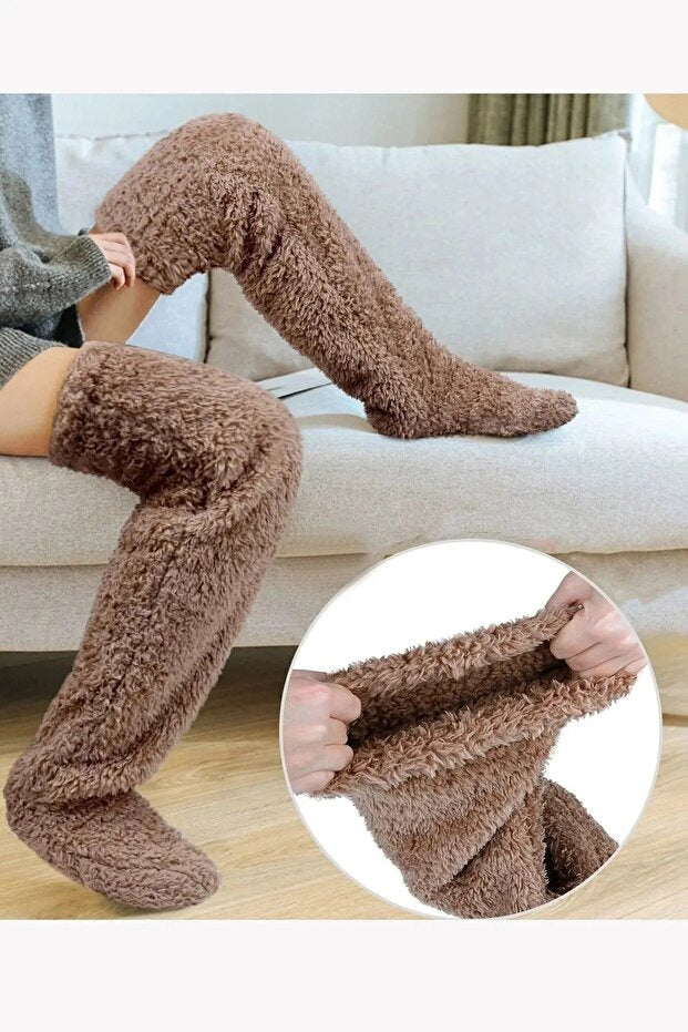 REYNEV Diz Üstü Peluş Çorap – Ultra Yumuşak, Kaymaz Tabanlı, Sıcak Tutan